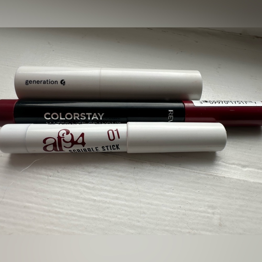 Lip product bundle ft af94, glossier, and Revlon.